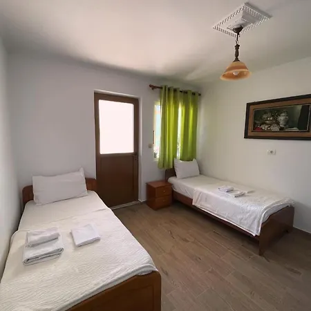 Appartement Berdenesh