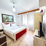 Apartment Berdenesh