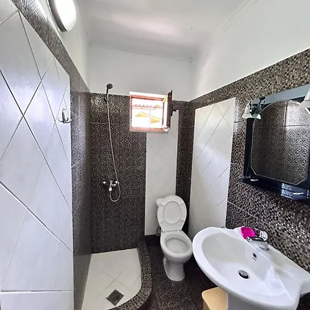 Green Villa 公寓 Sarandë
