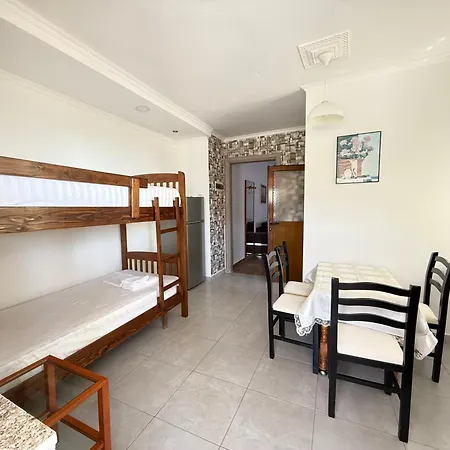 Apartament Berdenesh